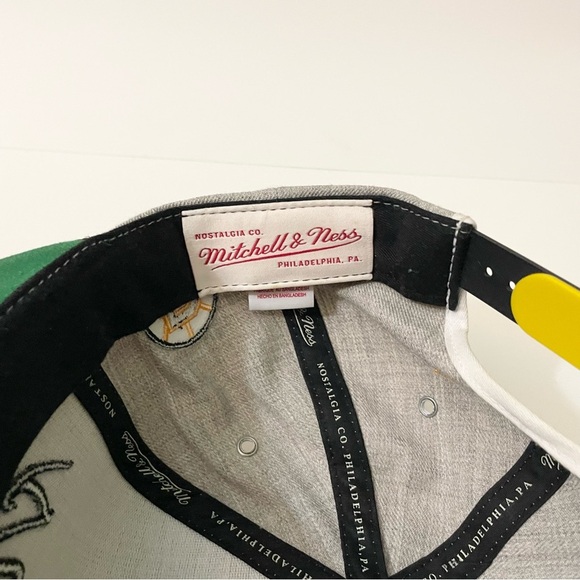 Boston Bruins Snapback Hat Mitchell & Ness Cap NHL - Picture 13 of 16